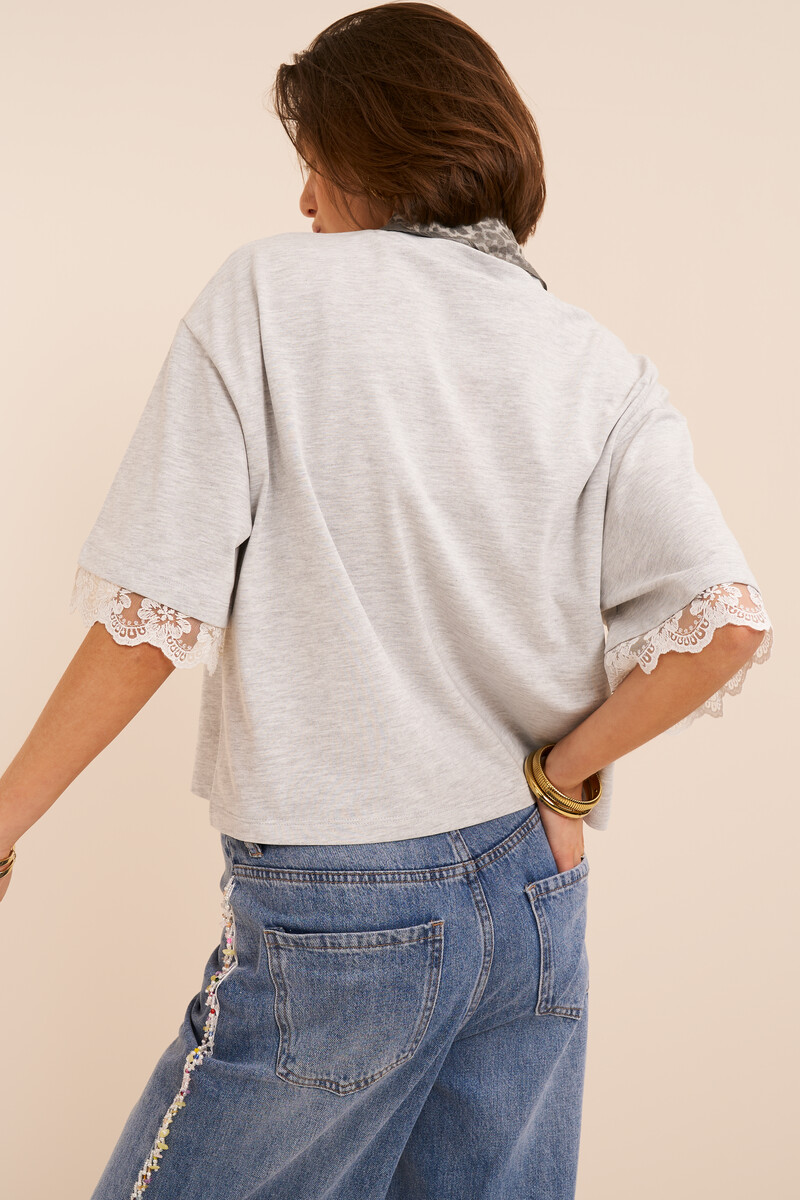 Grey boxy T-shirt with lace sleeves | My Jewellery