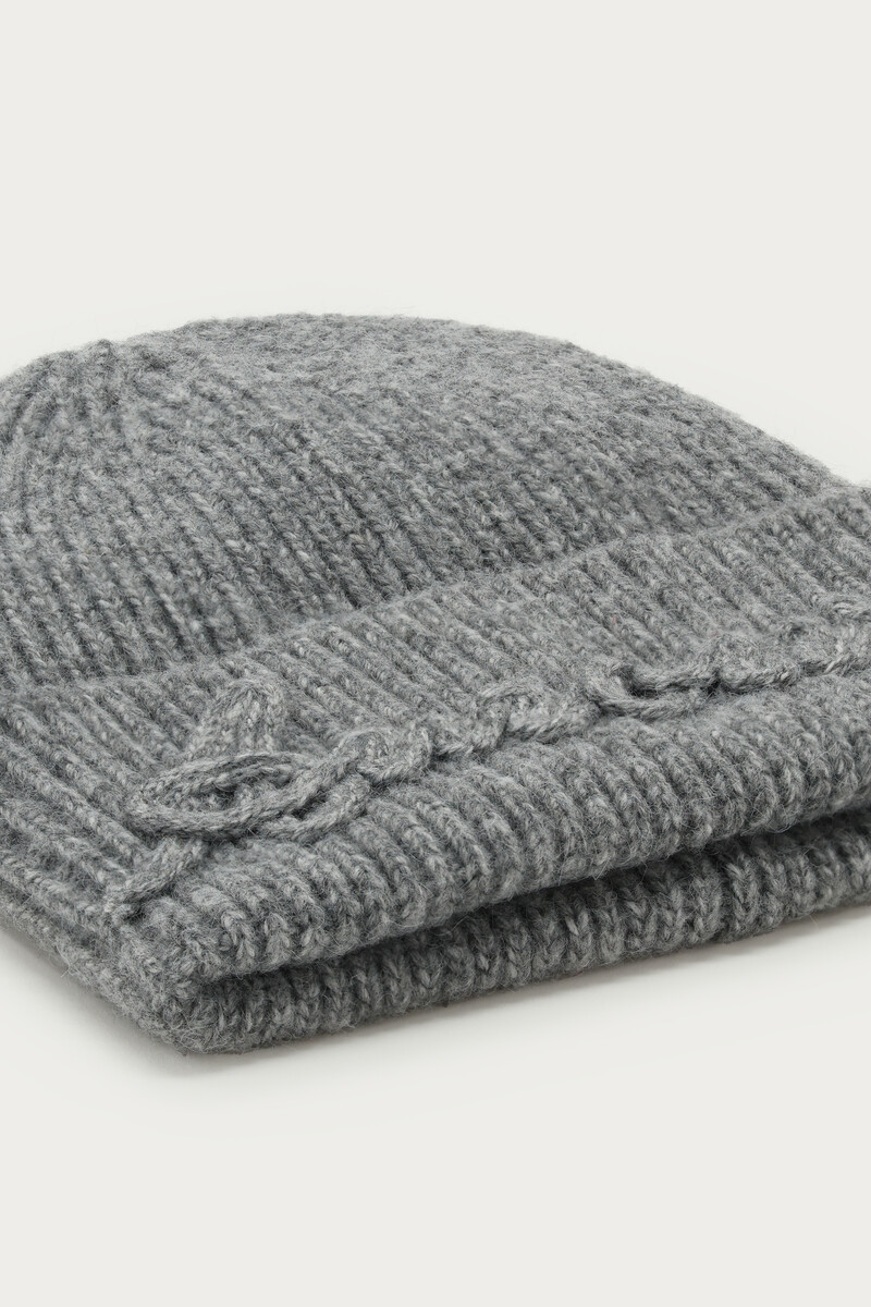 Gray knit beanie "Amour" | My Jewellery