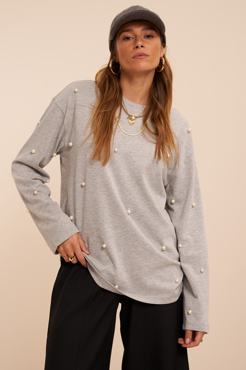 Grey long sleeve with all-over faux pearls | My Jewellery
