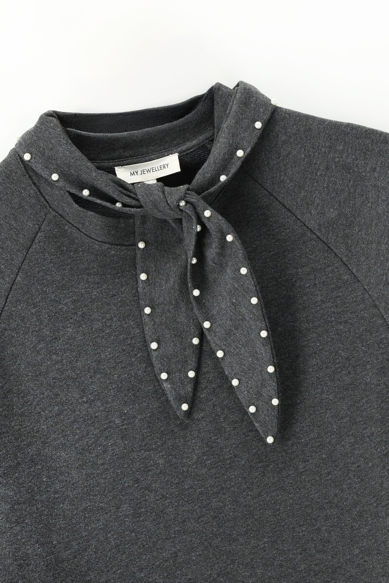 Grey sweatshirt with short sleeves and faux pearls | My Jewellery