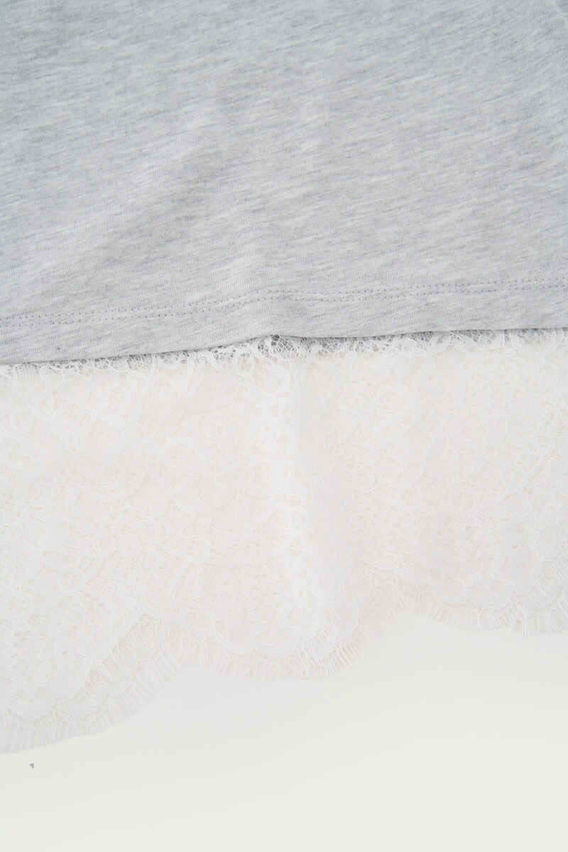 Grey T-shirt with slanted lace detailing | My Jewellery