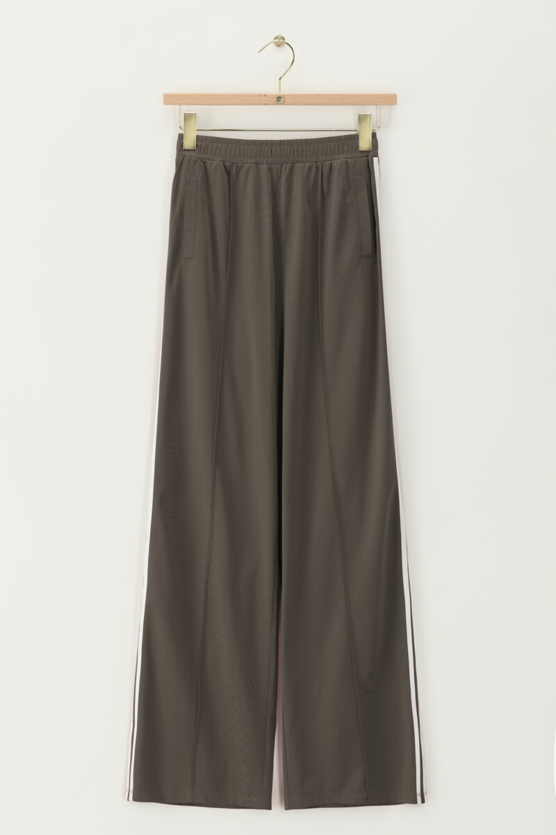 Grey wide jogger pants with stripes | My Jewellery