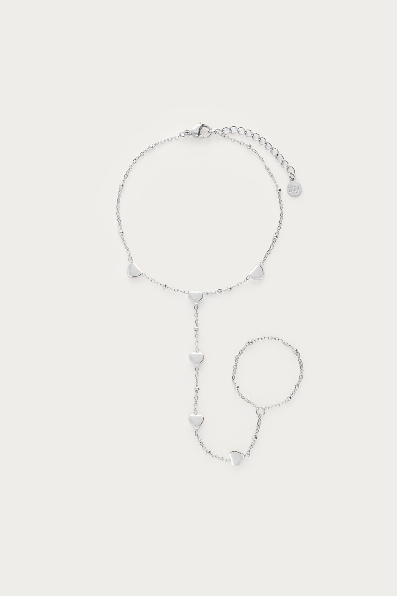 Hand chain with multiple hearts | My Jewellery