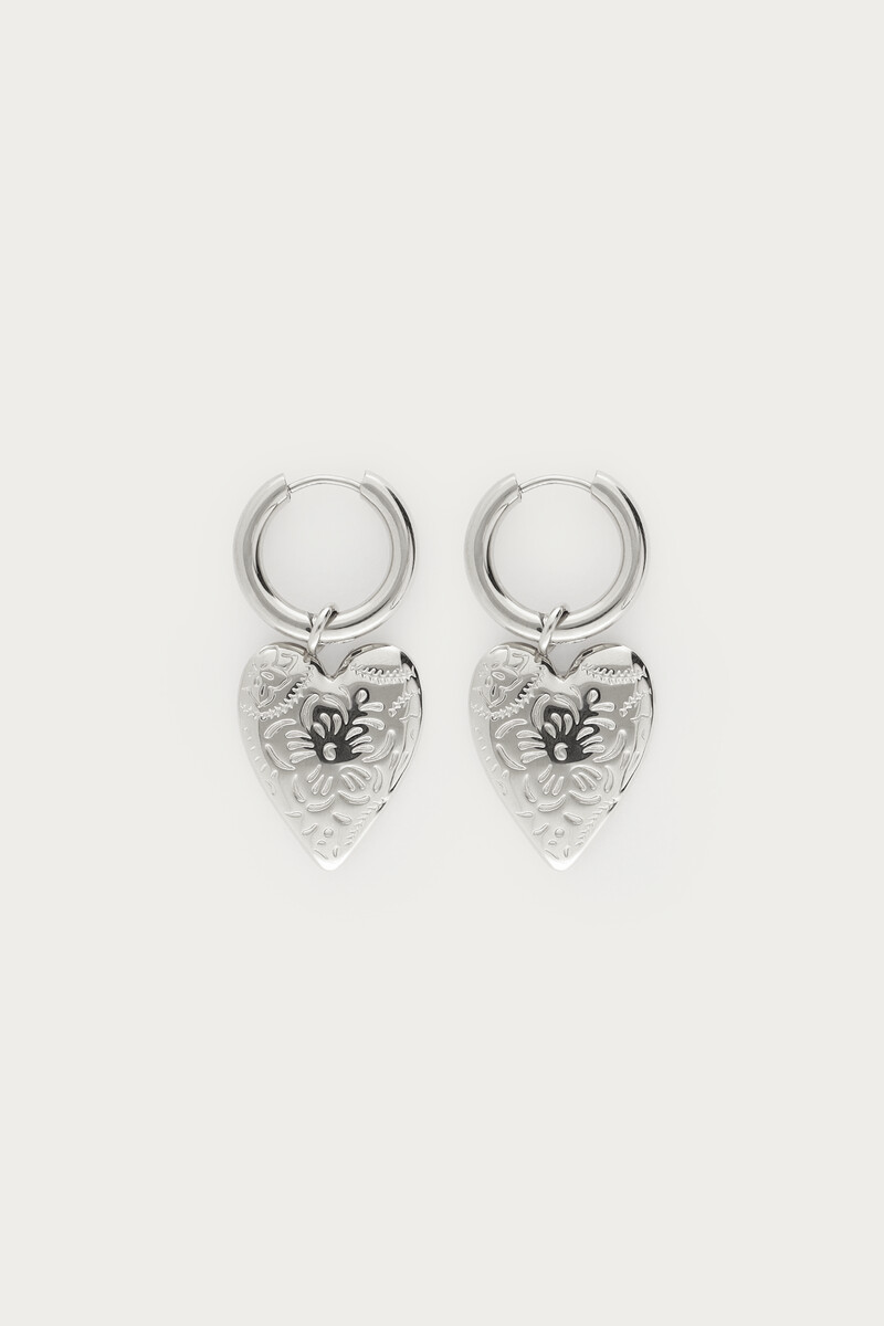Earrings with engraved heart | My Jewellery
