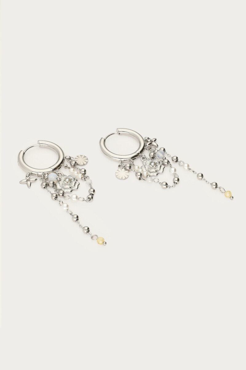 Hoop earrings with freshwater pearls and flowers | My Jewellery