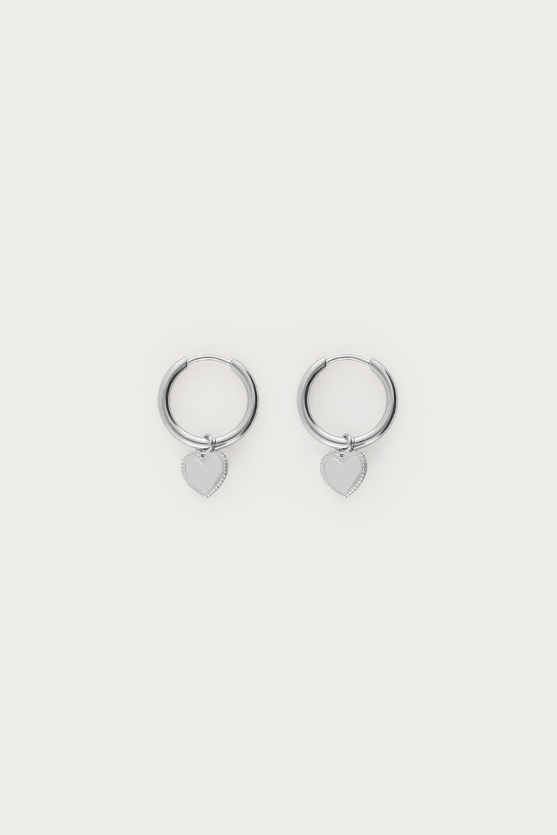 Hoop earrings with heart charm
