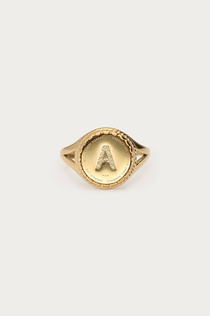 Initial Ring vintage
