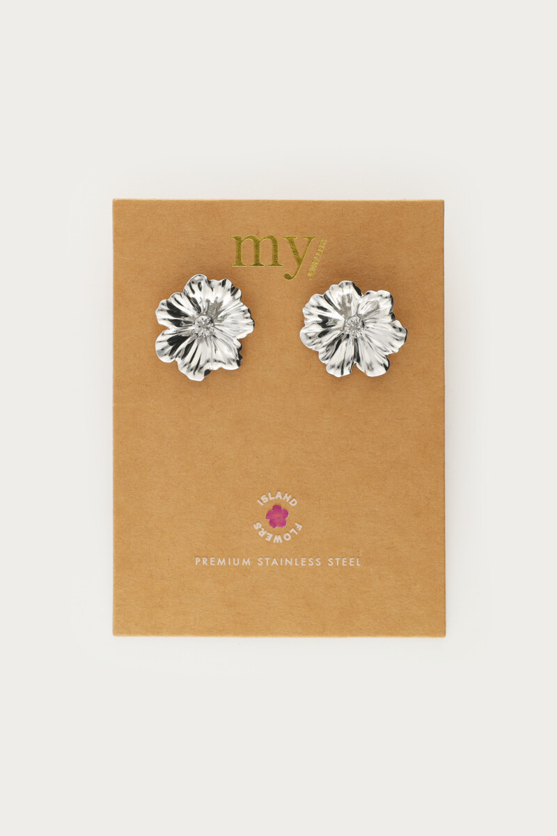 Island flower stud earrings | My Jewellery