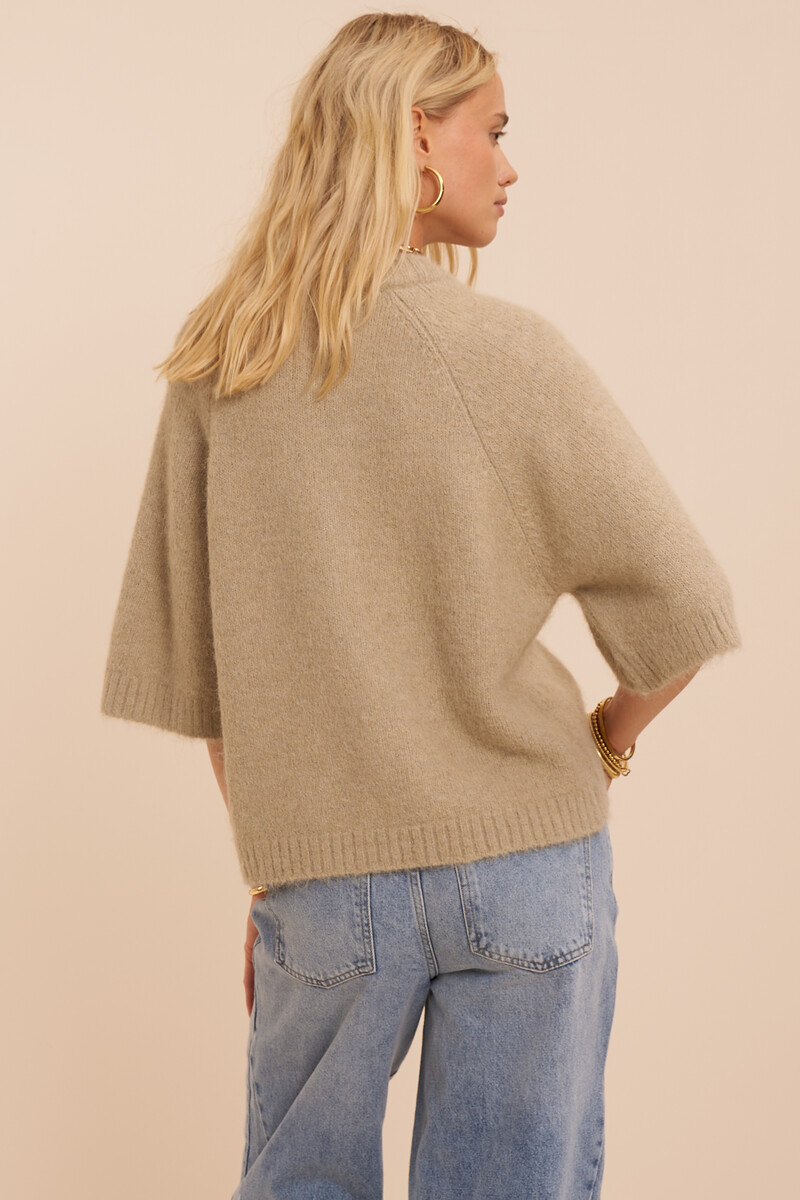 Khaki cardigan with short sleeves and buttons | My Jewellery