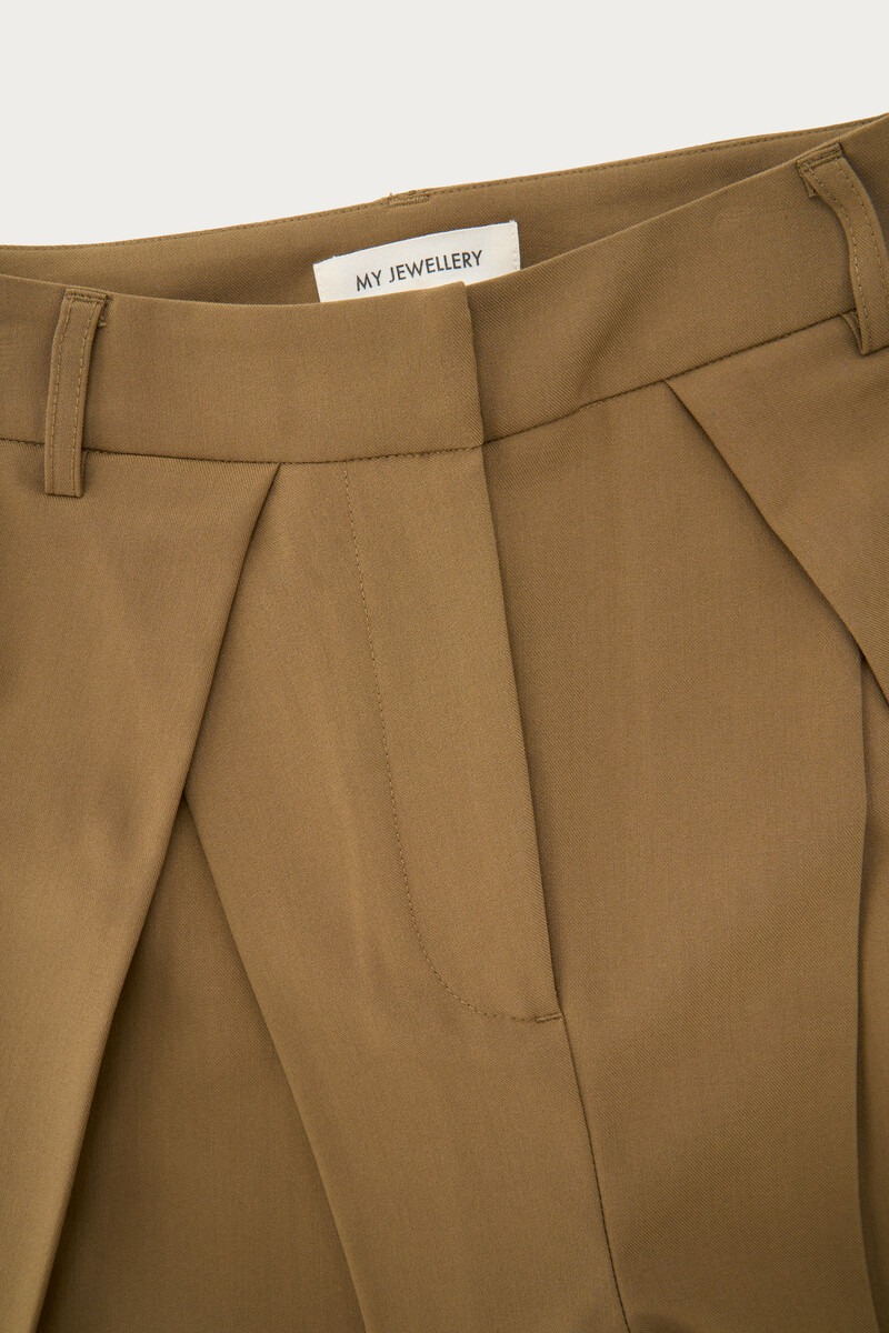 Khaki green trousers with pleats | My Jewellery