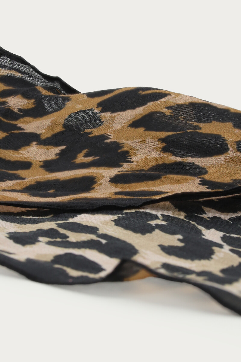 Leopard print scarf with black border | My Jewellery