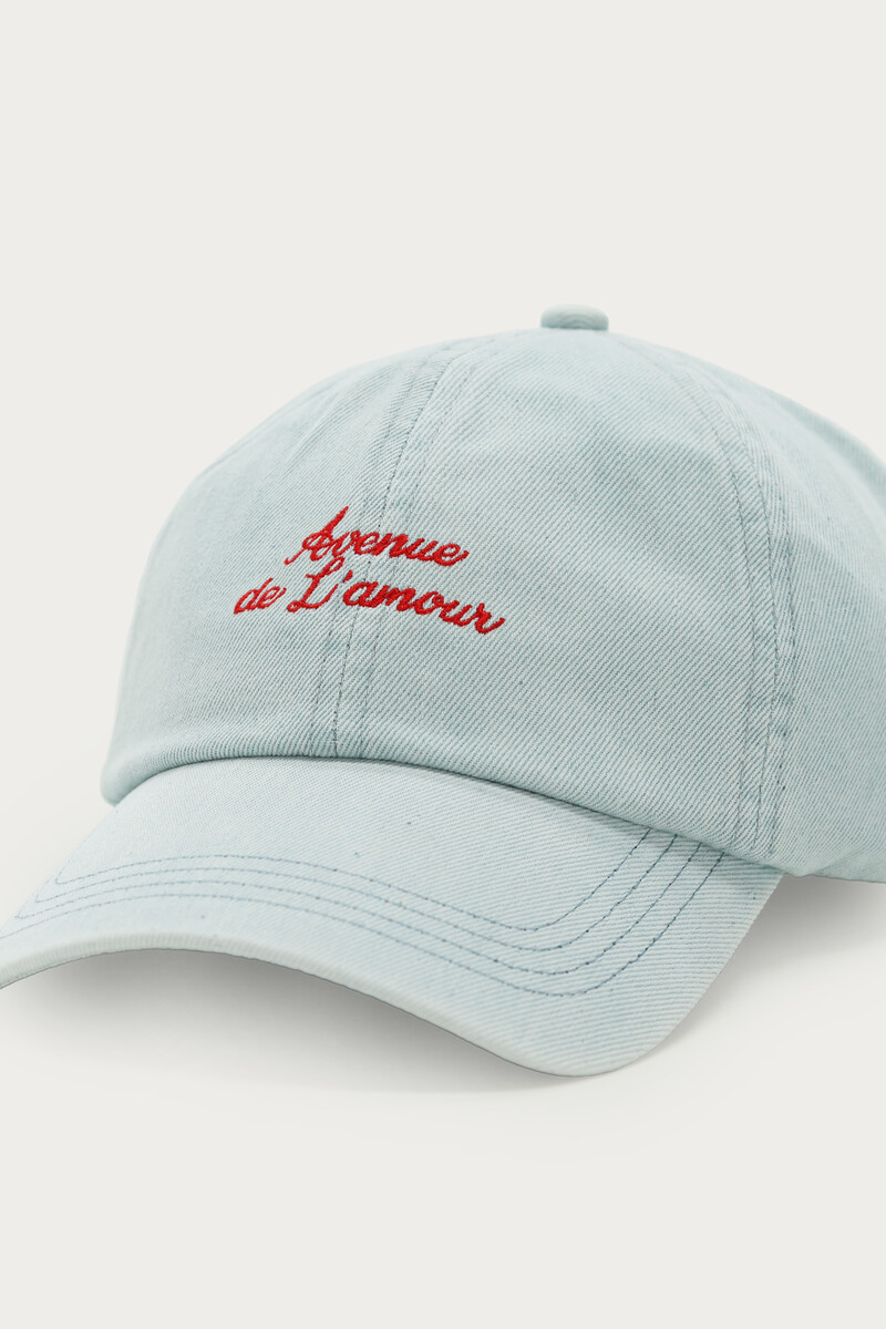 Light blue cap "Avenue de L'amour" | My Jewellery