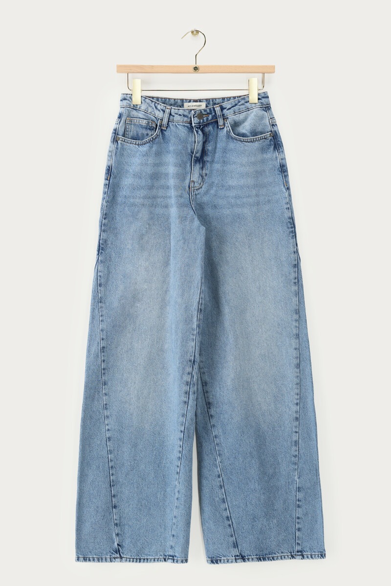 Light blue denim flared jeans | My Jewellery
