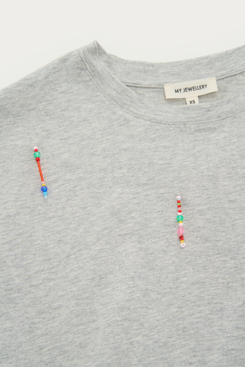 Light grey T-shirt with coloured beaded fringes | My Jewellery