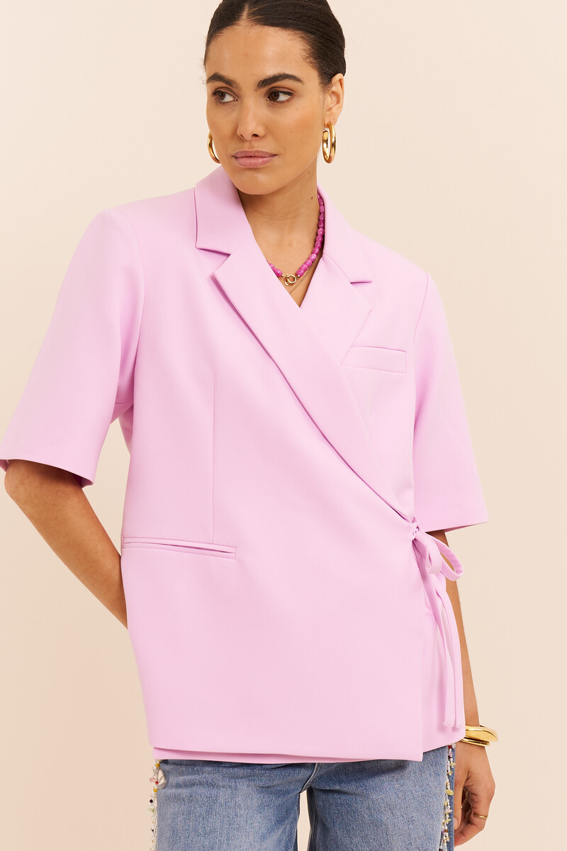 Light pink oversized blazer with short sleeves | My Jewellery