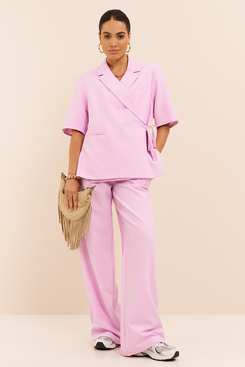 Light pink oversized blazer with short sleeves | My Jewellery