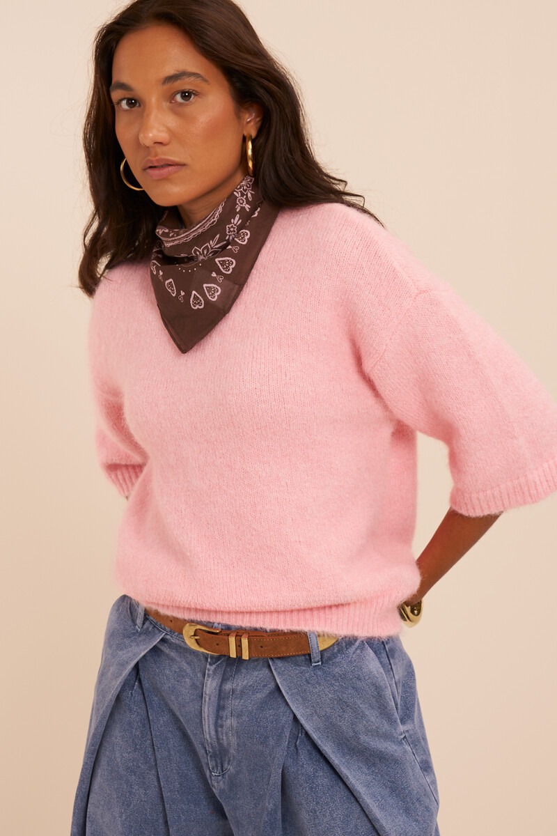 Light pink sweater with short sleeves | My Jewellery