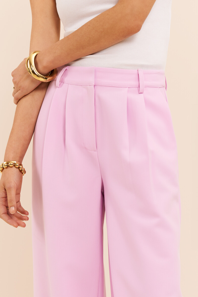 Light pink wide leg trousers with pleats | My Jewellery
