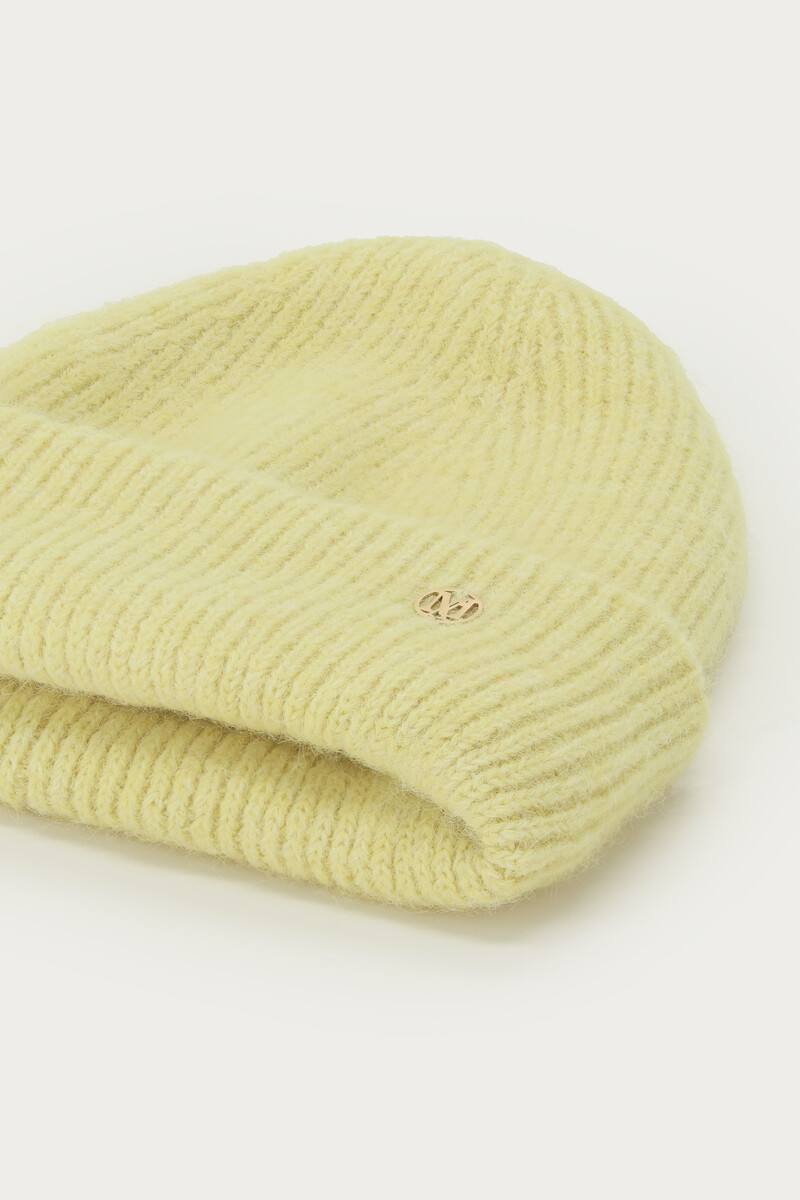 Light yellow knitted beanie | My Jewellery