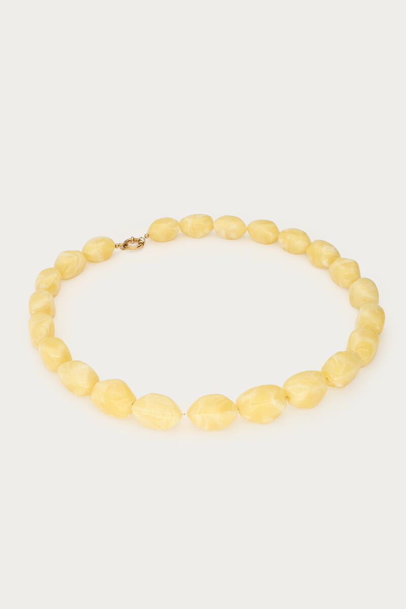 Light yellow necklace with oval beads | My Jewellery
