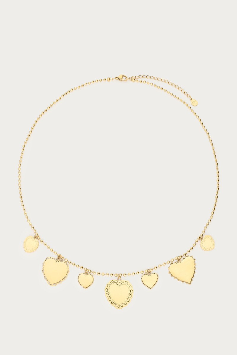 Love necklace with seven hearts