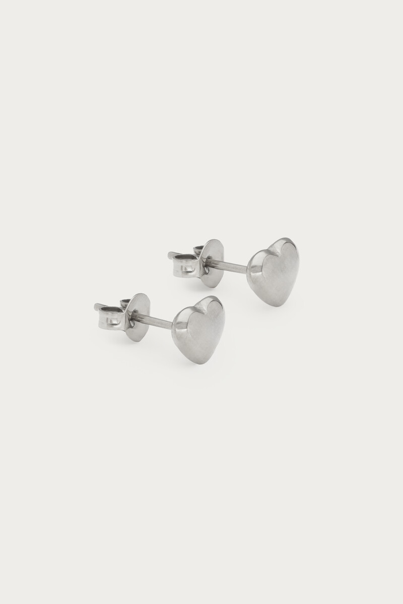 Love stud chubby heart | My Jewellery