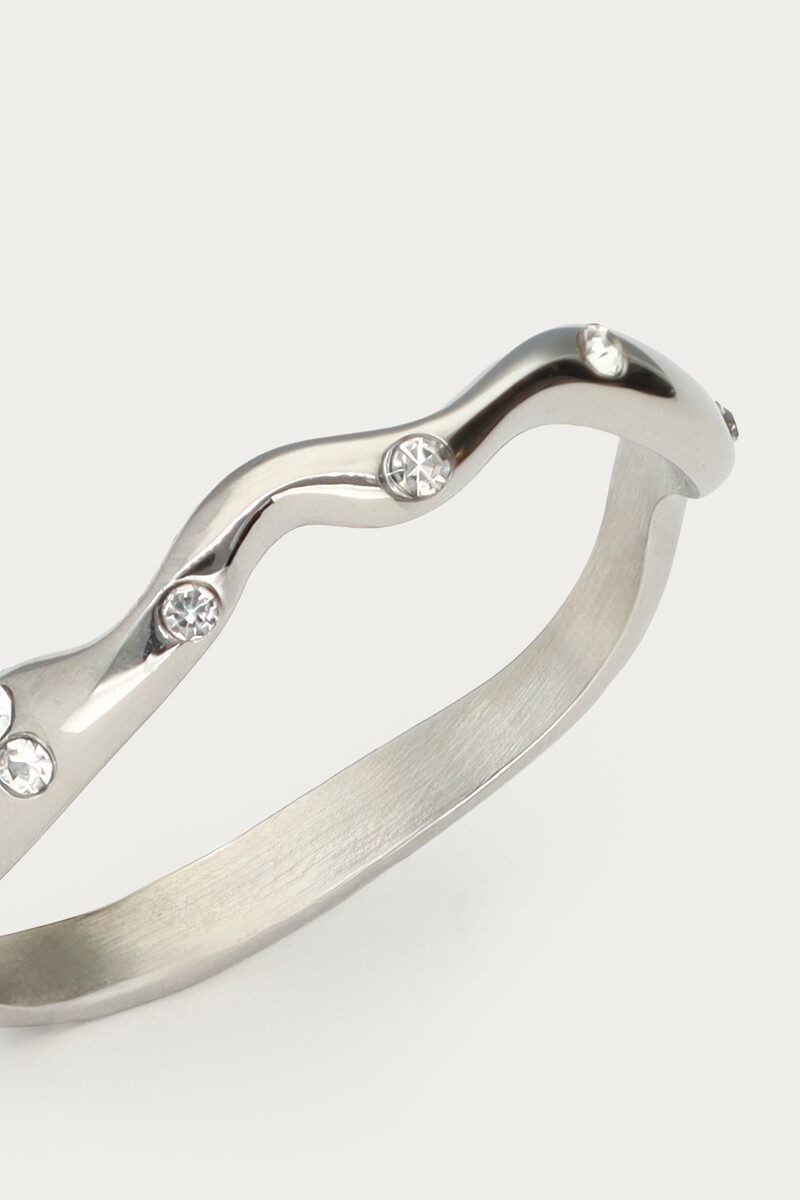 Magical ring with organic shape and rhinestones | My Jewellery