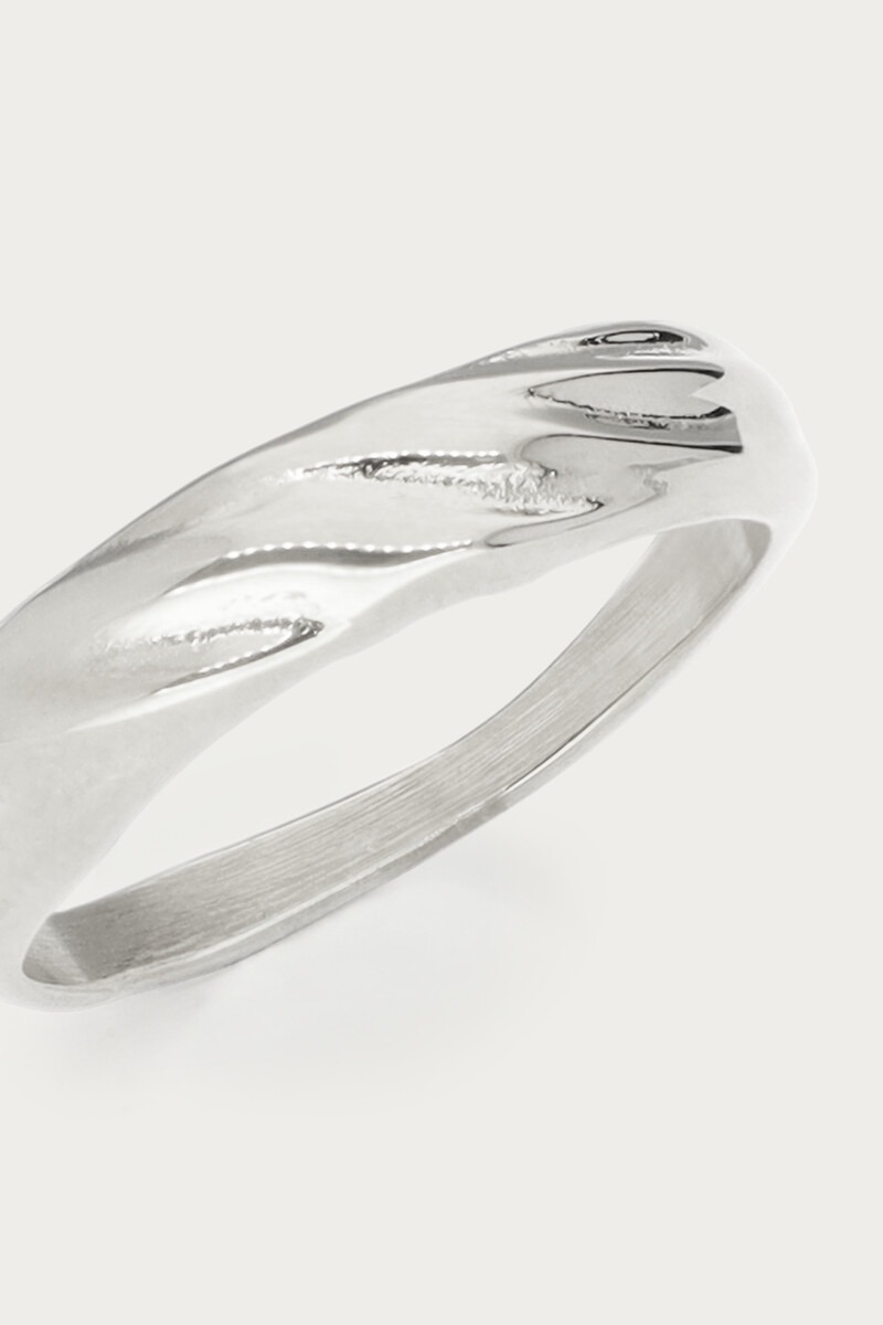Magical ring with ridge | My Jewellery