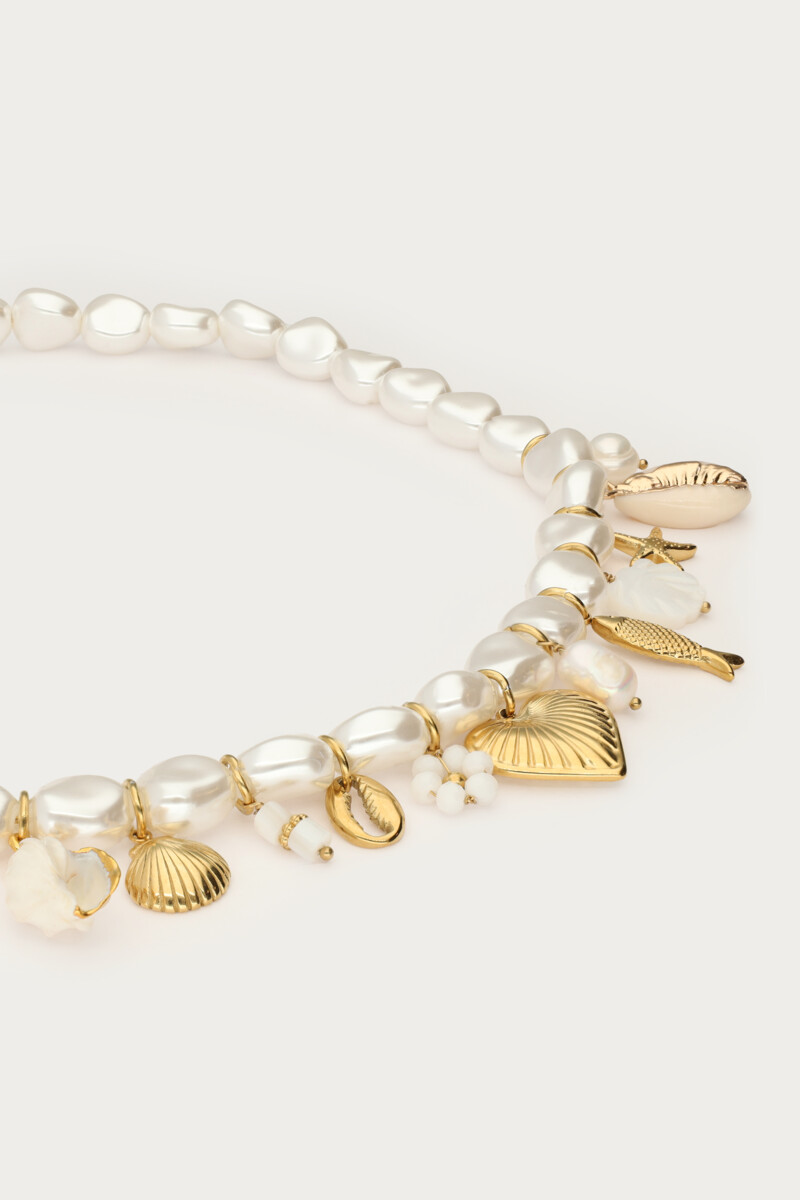 Mer imitation pearl necklace with charms | My Jewellery