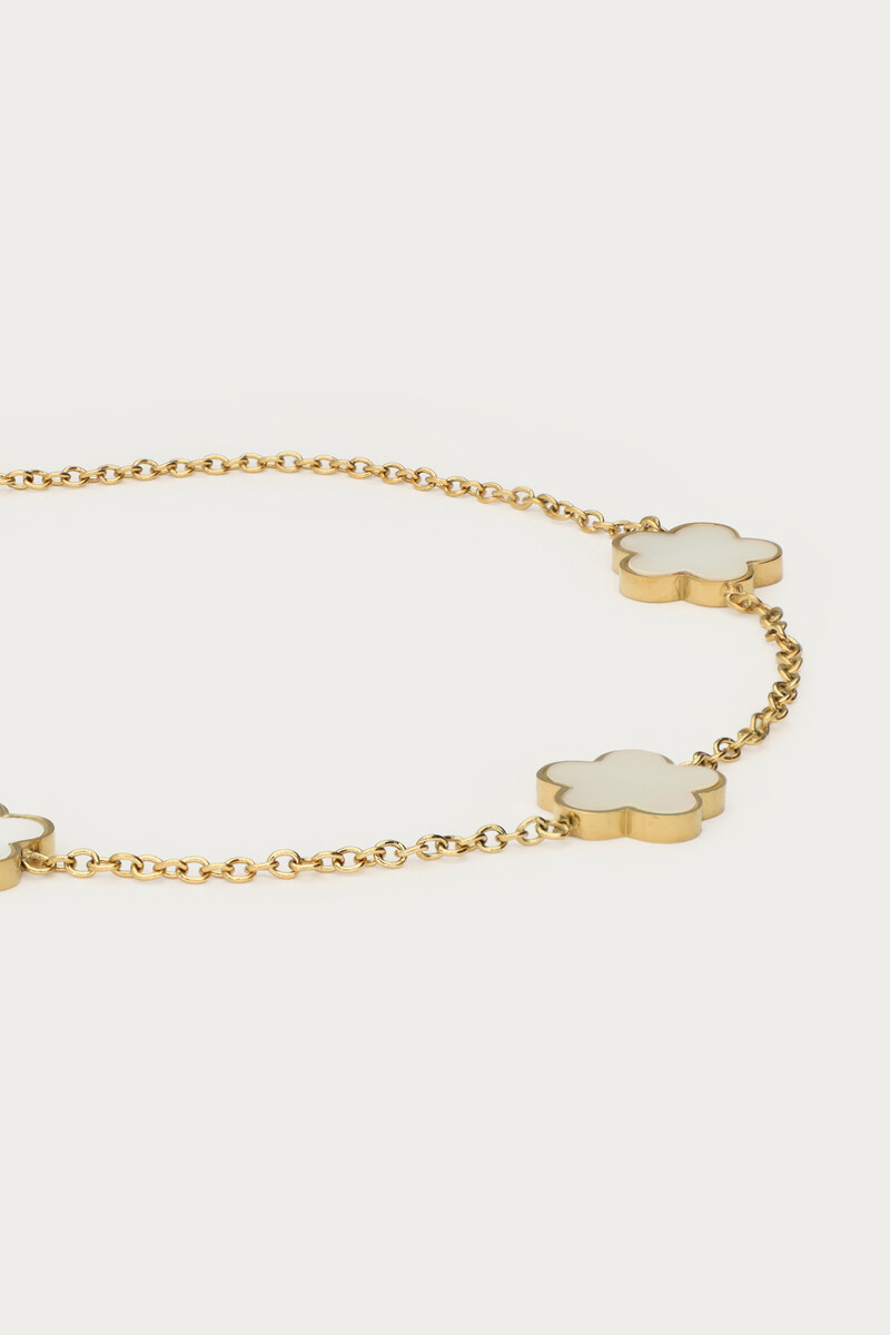 Minimalist bracelet with three mother of pearl flowers | My Jewellery