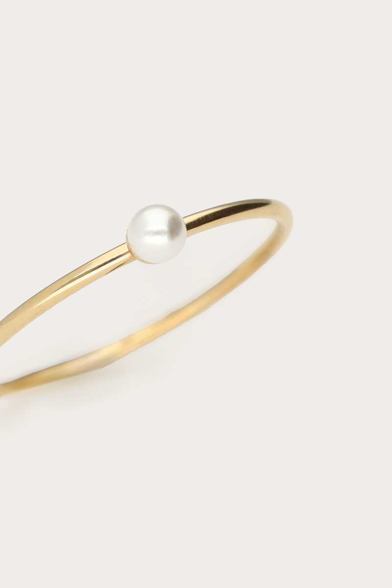 Minimalist ring with faux pearl | My Jewellery