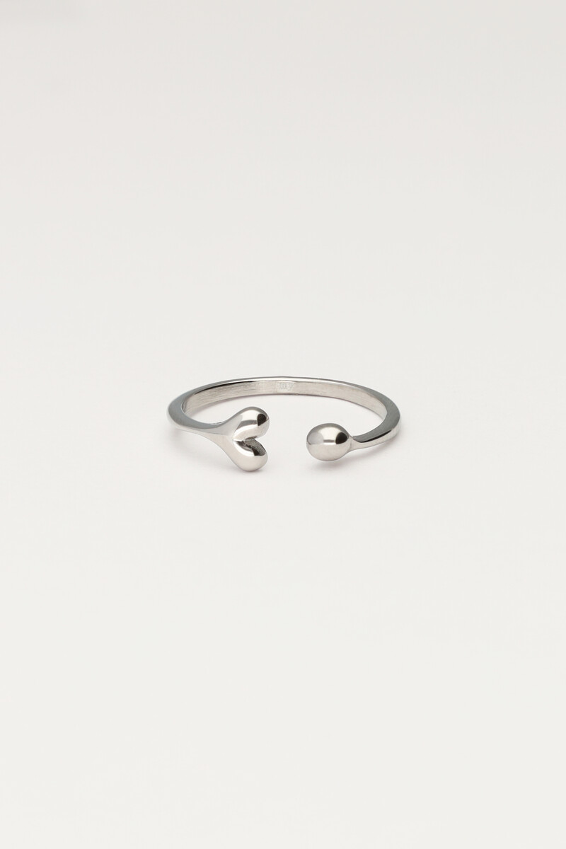 Minimalist ring with heart | My Jewellery