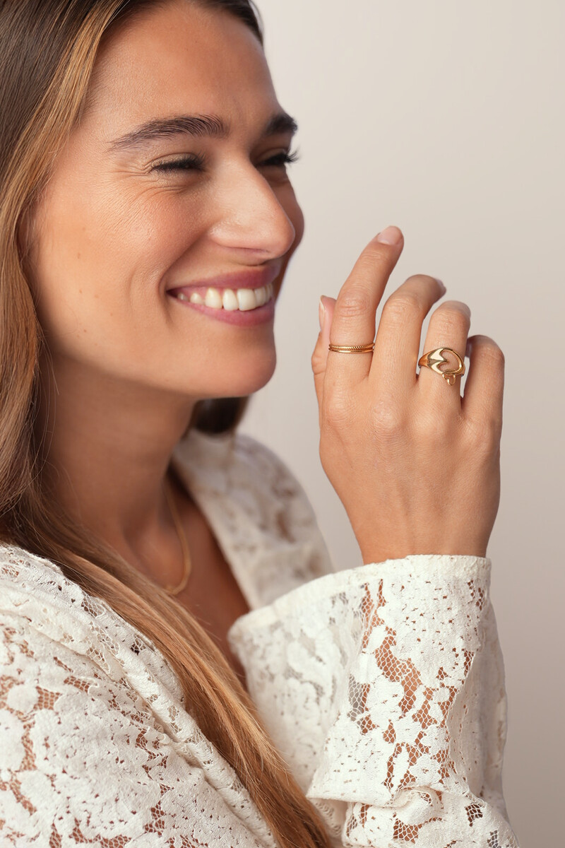 Minimalist ring with open heart | My Jewellery