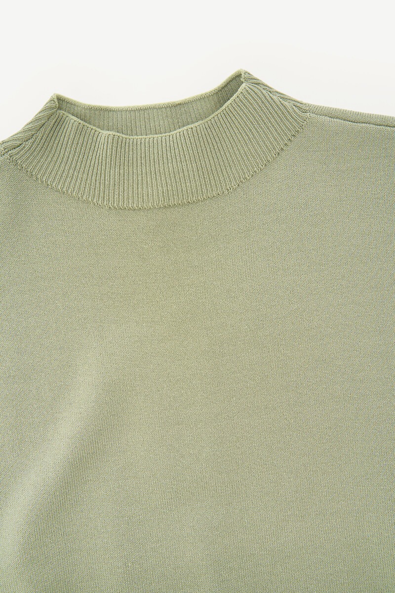 Mint green top with batwing sleeves | My Jewellery