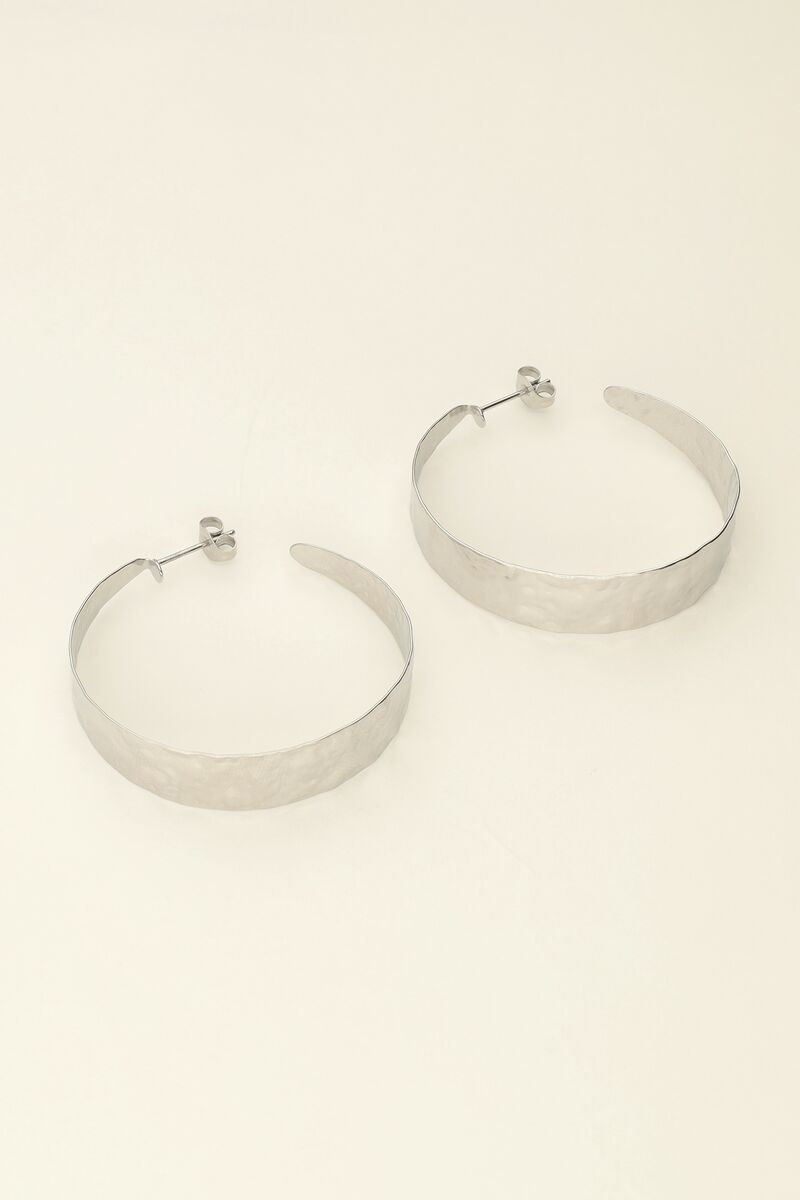 Open hoop earrings with texture | My Jewellery