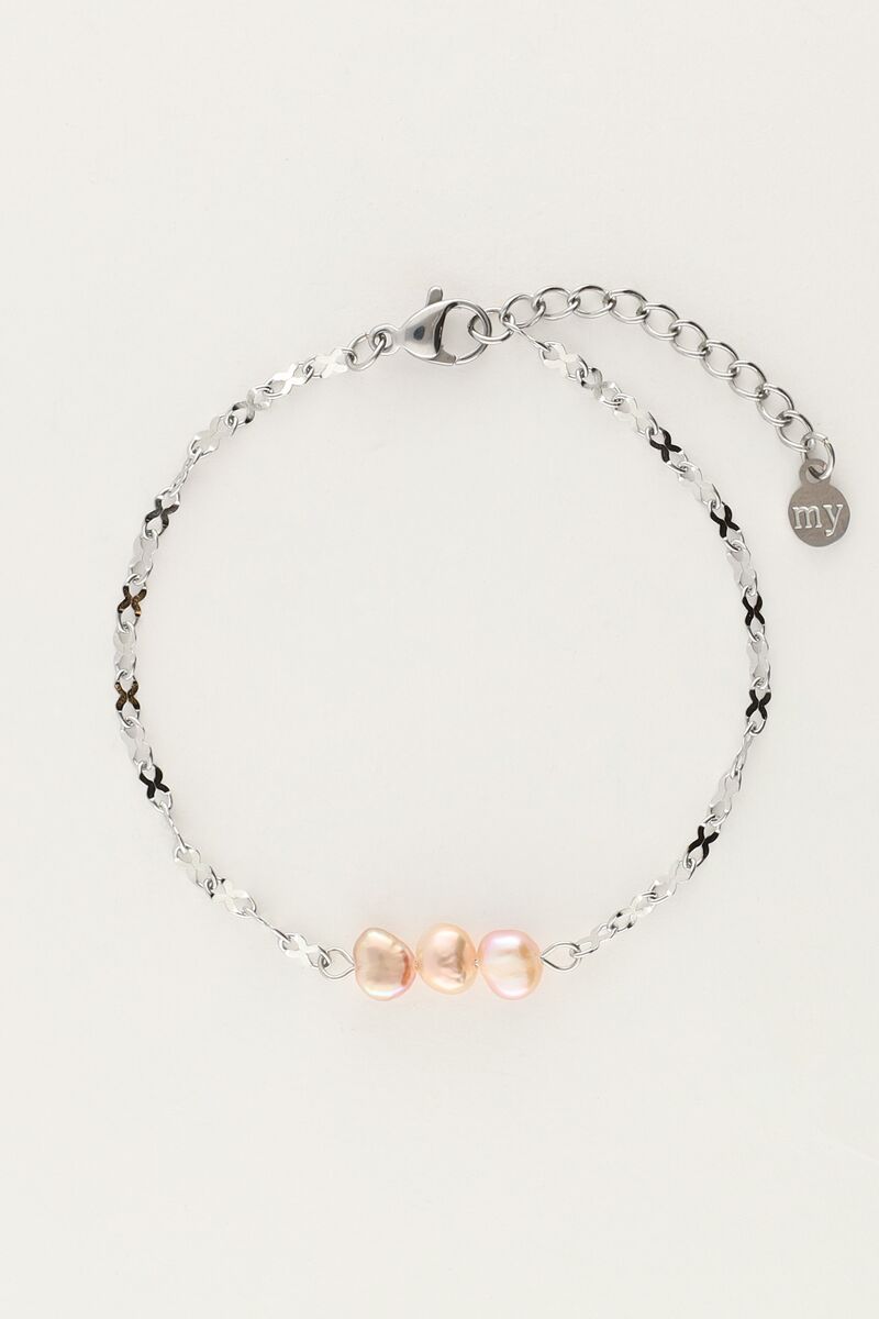 Armband mit drei lila Perlen 