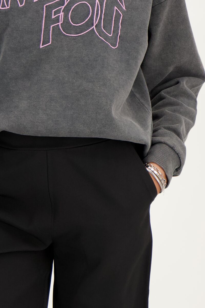 Black elasticated trousers | My Jewellery