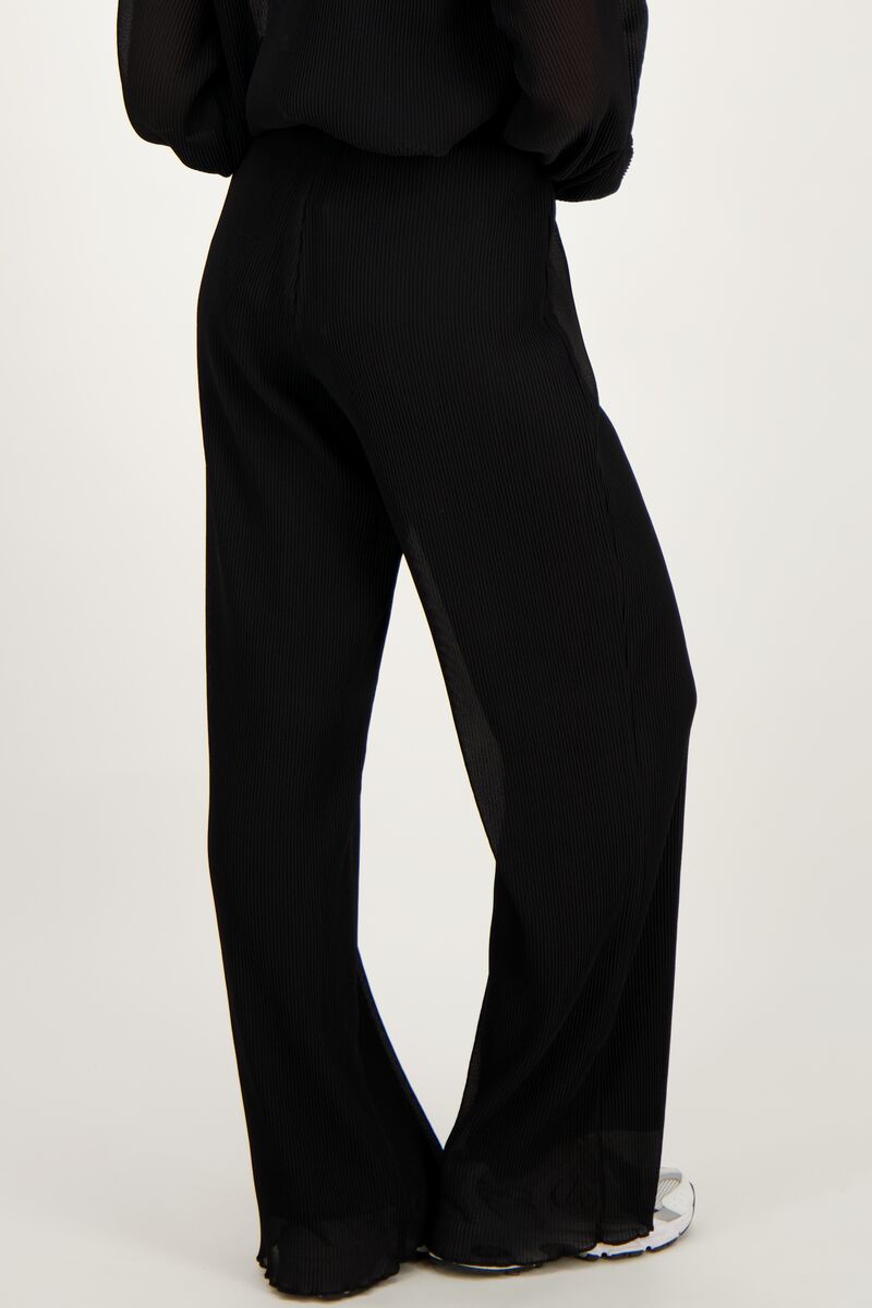 Black wide-leg pleated trousers | My Jewellery