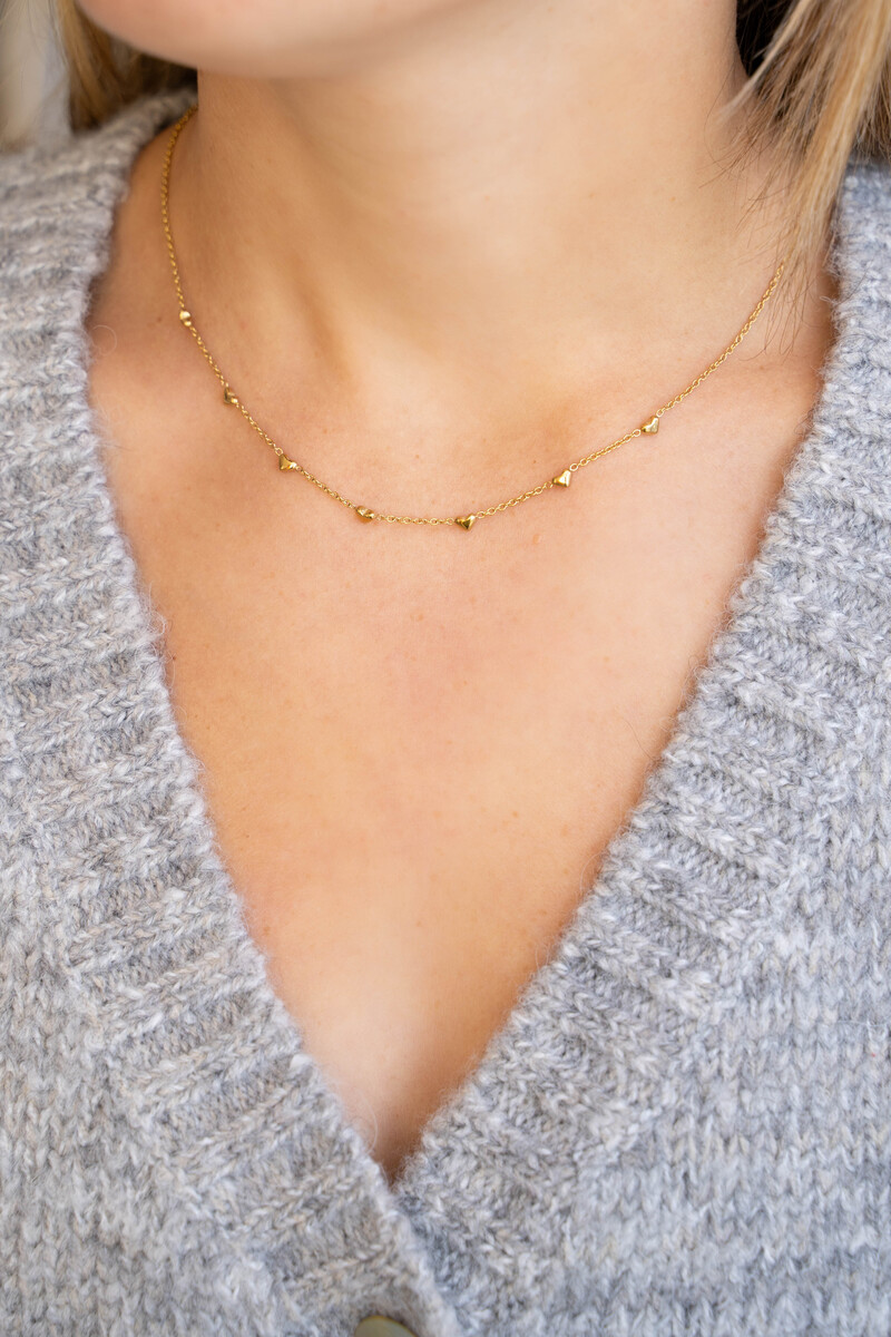 Necklace with small hearts | My Jewellery