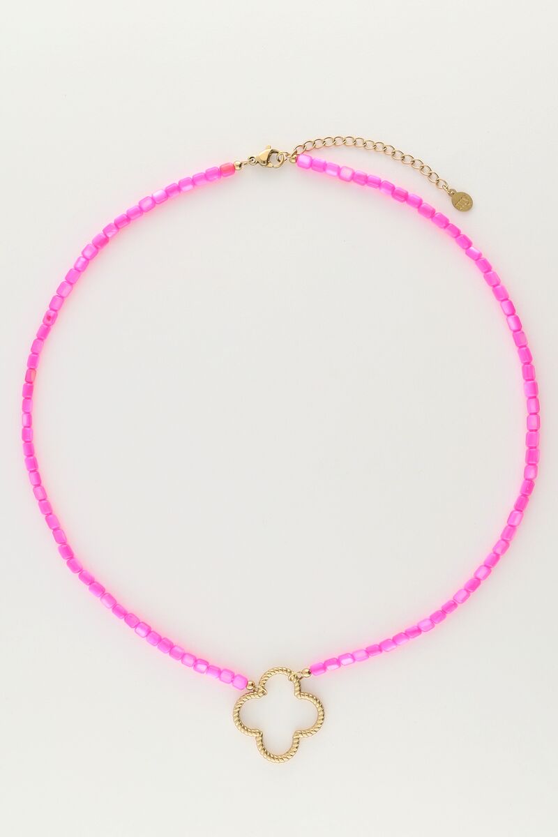 Pink beaded necklace with clover