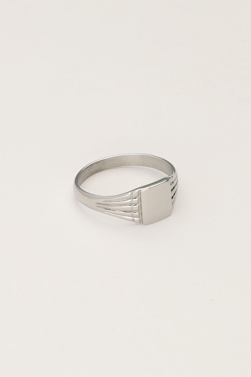 Vintage rectangular signet ring | My Jewellery