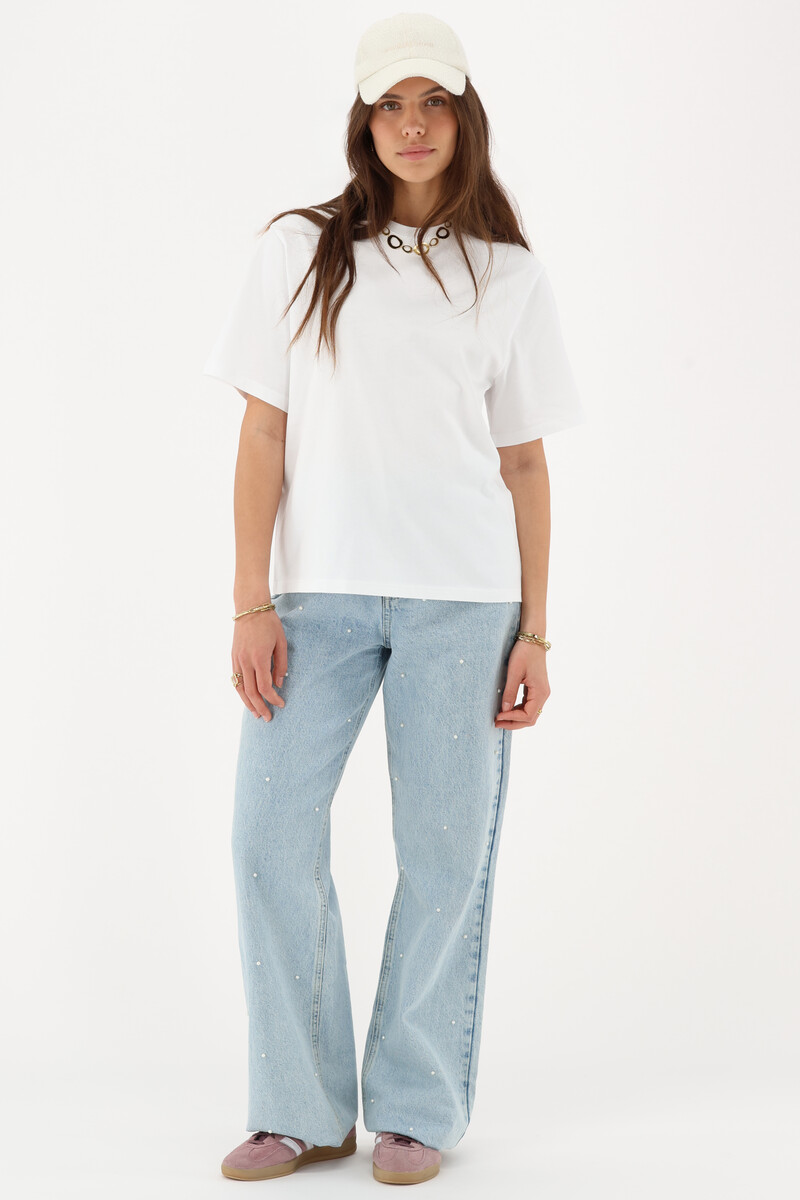 White T-shirt with green "Riviera" | My Jewellery