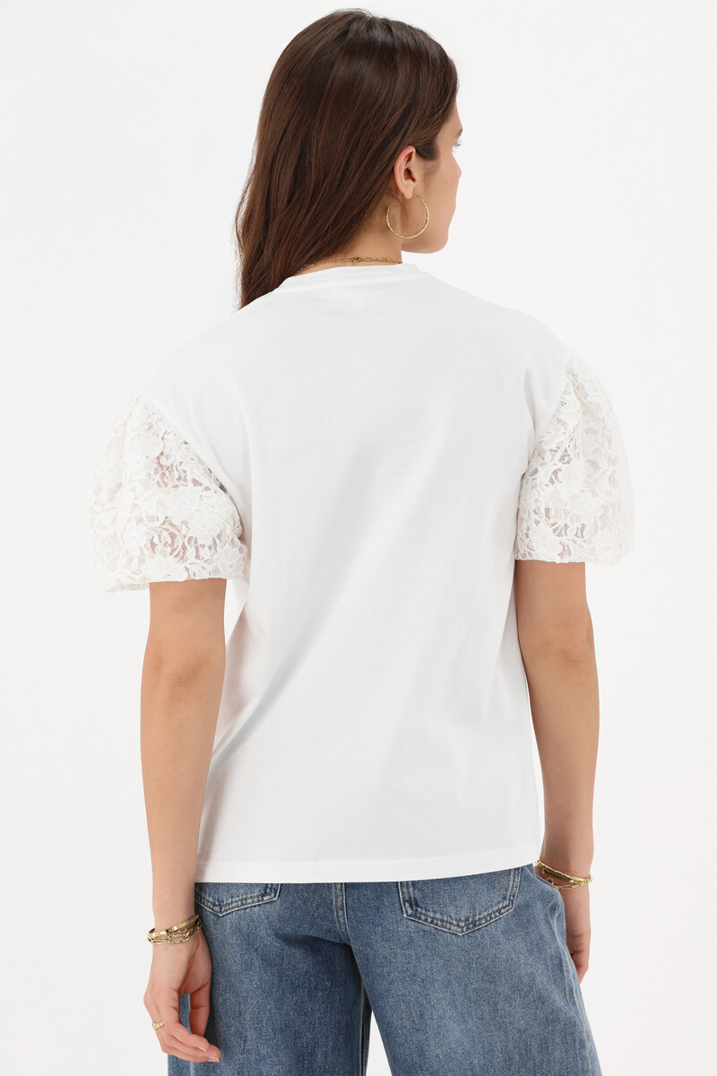 White T-shirt with lace puff sleeves | My Jewellery