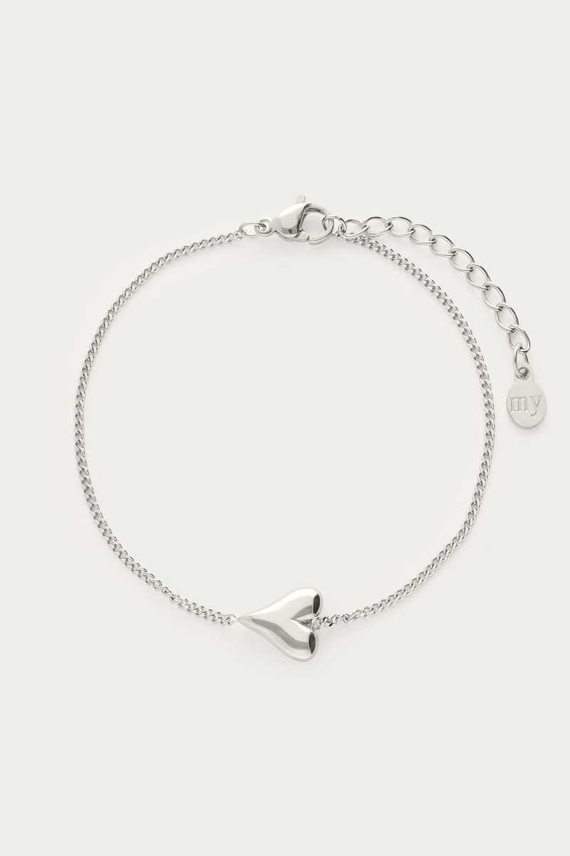 Minimalist bracelet with heart | My Jewellery