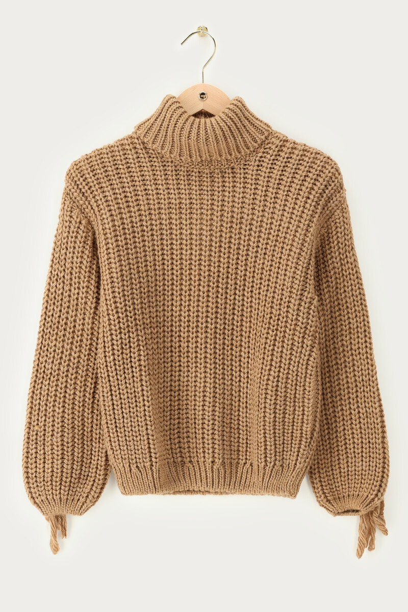 Brown knitted oversized sweater with fringes | My Jewellery