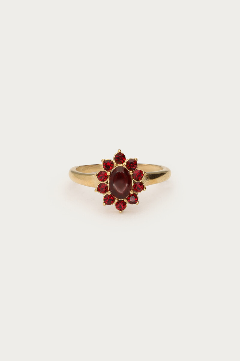Mystic vintage ring with red stones | My Jewellery
