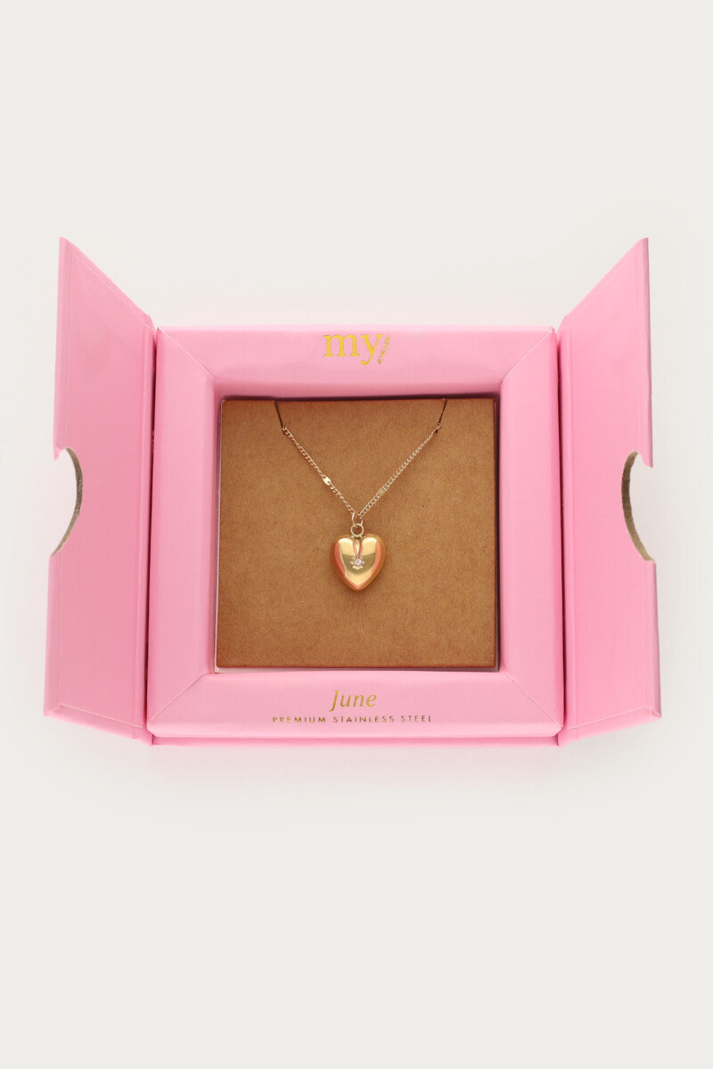 Collier avec cœur et pierre de naissance