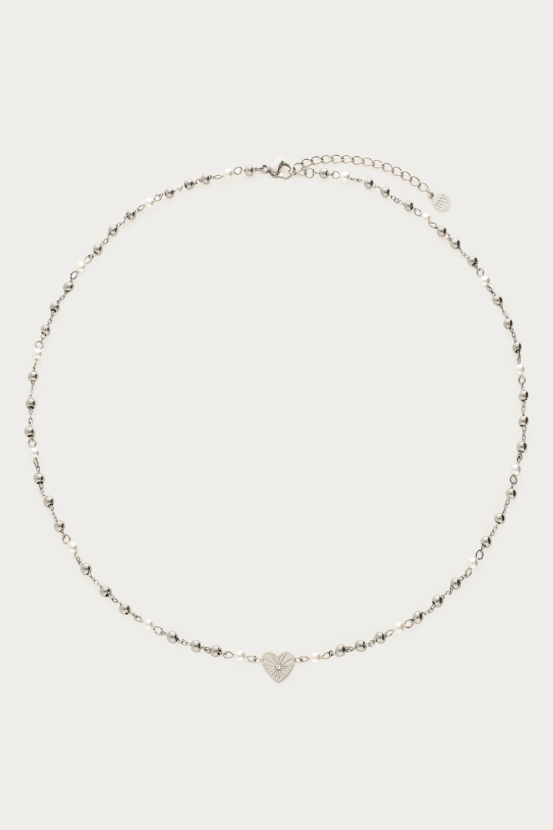 Ketting met hartje en imitatieparels