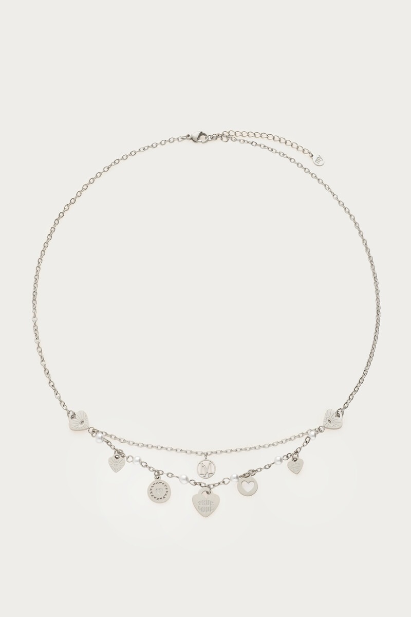 Ketting met hartjes en imitatieparels "Dream Chaser" 