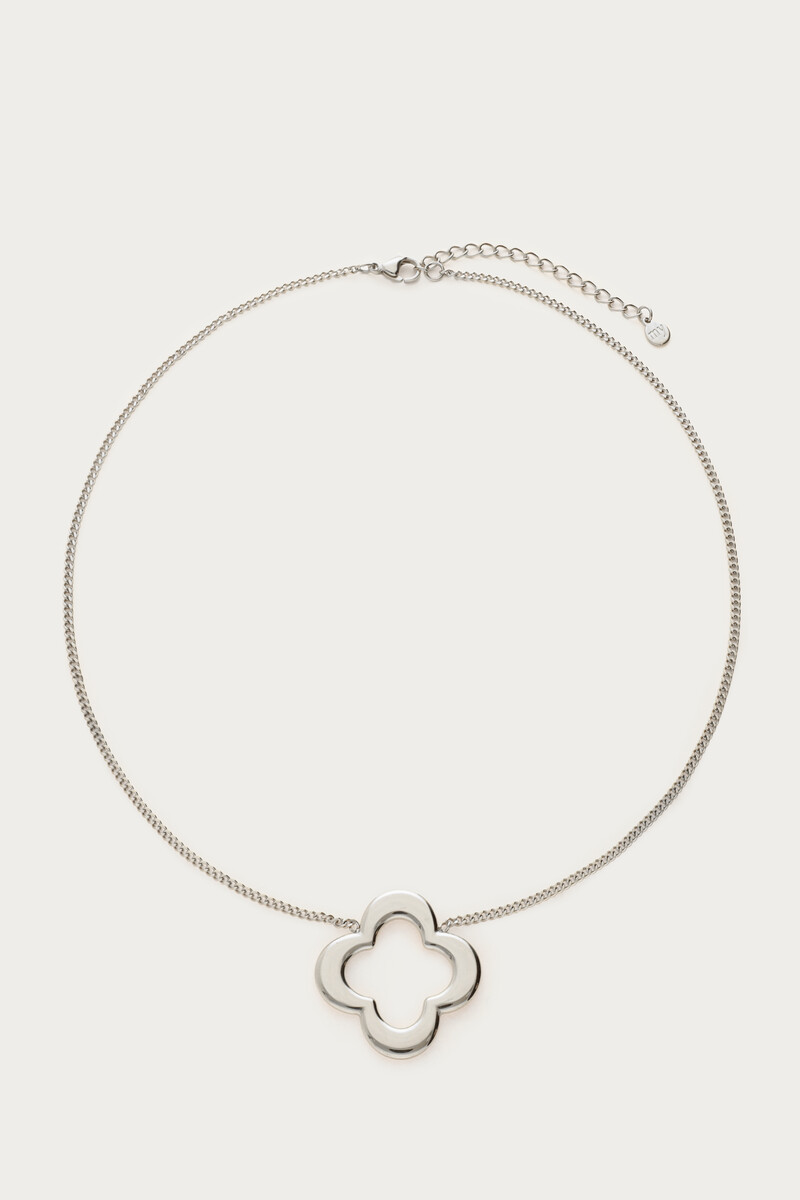 Necklace with large clover | My Jewellery